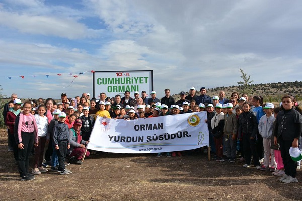 Kaymakamımız Sayın Yeşim ALTIN; Fidan Dikim Etkinliğine katıldı